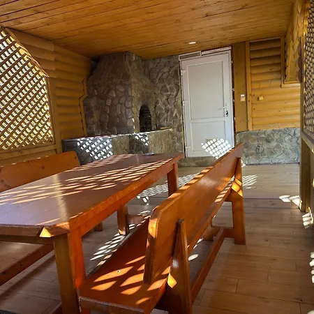рай Apart-hotel Skhidnytsia