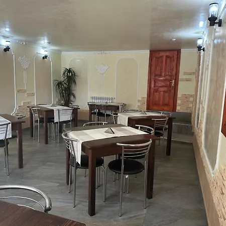 Ξενοδοχείο με διαμερίσματα рай Skhidnytsia