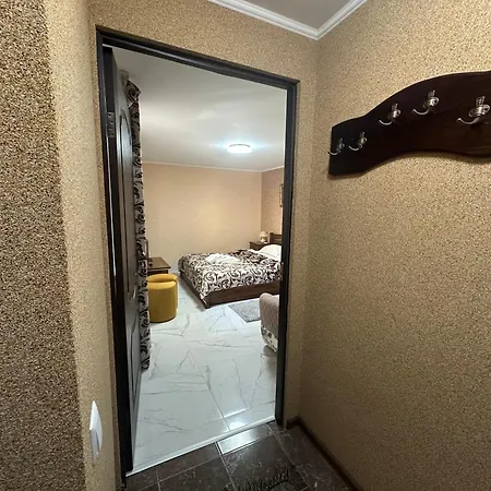 Ξενοδοχείο με διαμερίσματα рай *