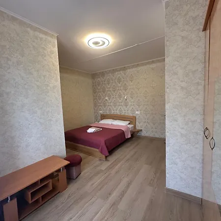 Ξενοδοχείο με διαμερίσματα рай Skhidnytsia